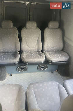 Микроавтобус Mercedes-Benz Sprinter 2005 в 