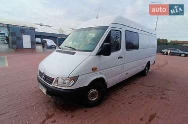 Грузопассажирский фургон Mercedes-Benz Sprinter 2005 в 