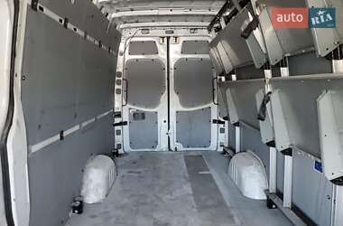 Другие грузовики Mercedes-Benz Sprinter 2015 в 