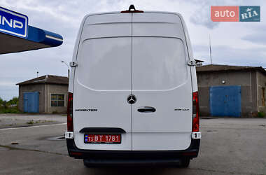 Грузовой фургон Mercedes-Benz Sprinter 2020 в 