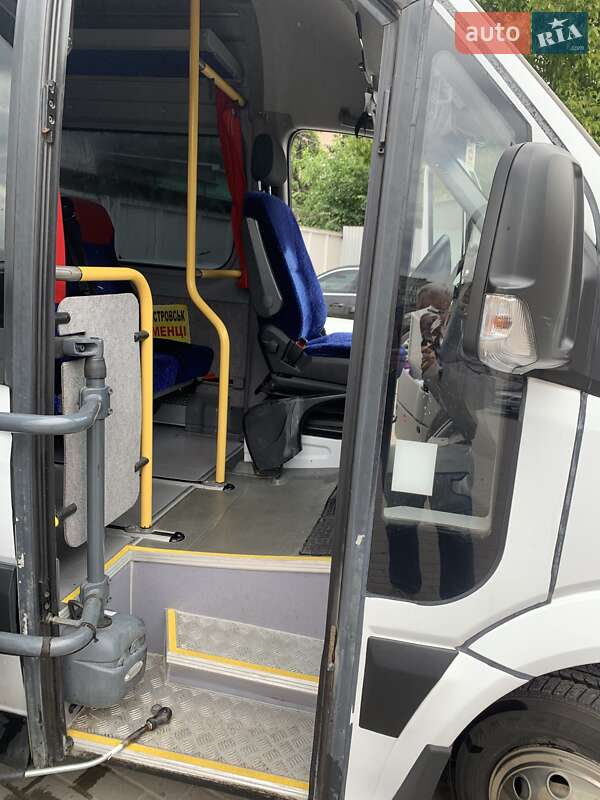 Інші автобуси Mercedes-Benz Sprinter 2013 в Чернівцях