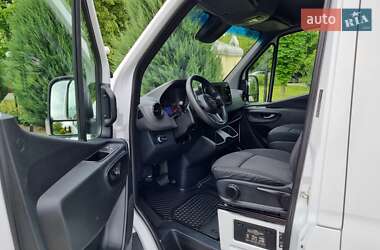Грузовой фургон Mercedes-Benz Sprinter 2021 в 