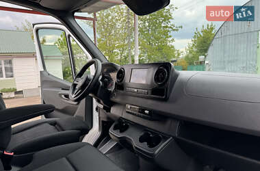 Вантажний фургон Mercedes-Benz Sprinter 2019 в 