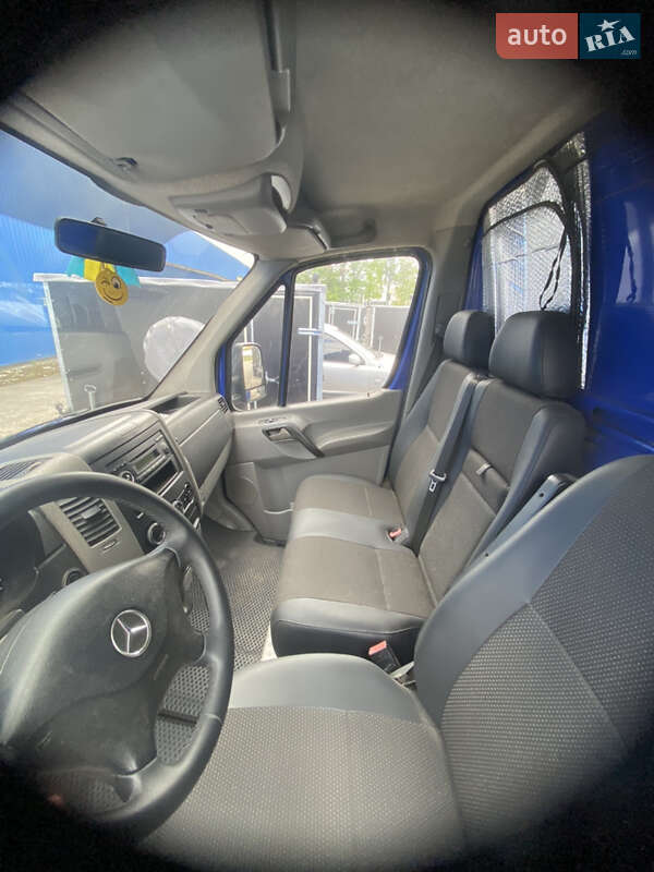 Грузовой фургон Mercedes-Benz Sprinter 2011 в Киеве