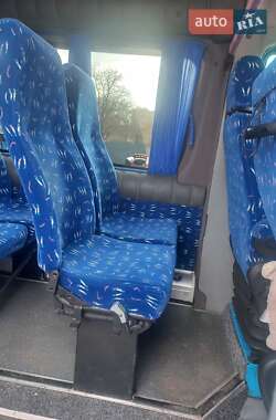 Приміський автобус Mercedes-Benz Sprinter 2011 в 