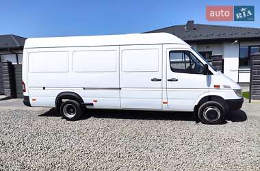 Грузовой фургон Mercedes-Benz Sprinter 2003 в 