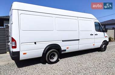 Грузовой фургон Mercedes-Benz Sprinter 2003 в 