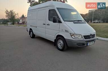 Вантажний фургон Mercedes-Benz Sprinter 2006 в Рівному
