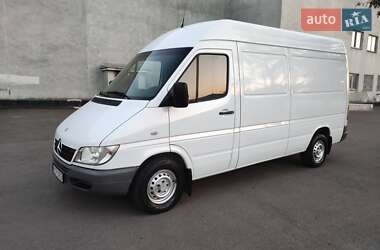 Грузовой фургон Mercedes-Benz Sprinter 2006 в 