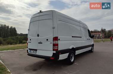 Вантажний фургон Mercedes-Benz Sprinter 2011 в 