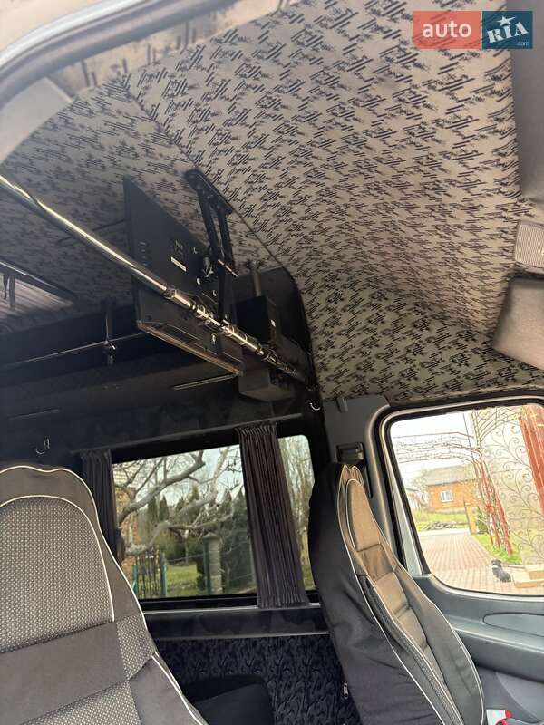 Мікроавтобус Mercedes-Benz Sprinter 2002 в Мостиській