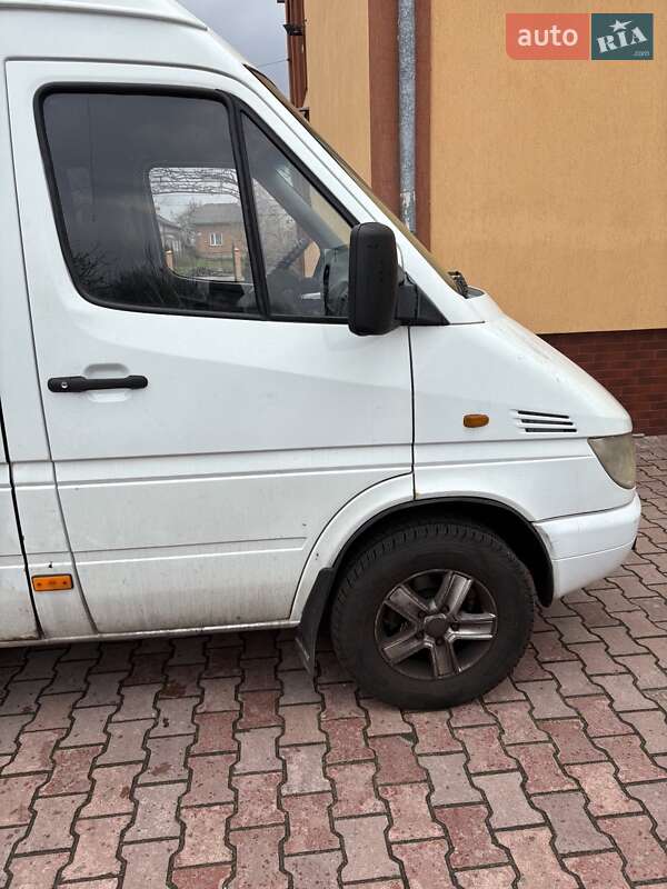Мікроавтобус Mercedes-Benz Sprinter 2002 в Мостиській