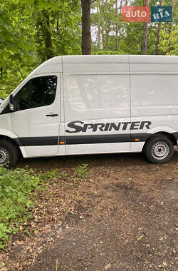 Грузовой фургон Mercedes-Benz Sprinter 2017 в Львове