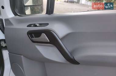 Вантажний фургон Mercedes-Benz Sprinter 2011 в 