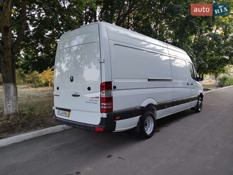 Грузовой фургон Mercedes-Benz Sprinter 2011 в Ровно