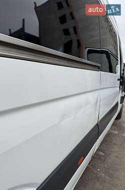 Вантажопасажирський фургон Mercedes-Benz Sprinter 2011 в 