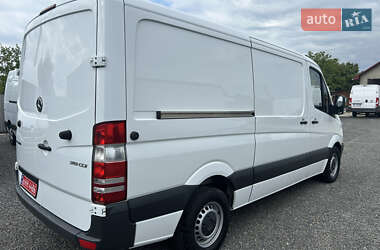 Грузовой фургон Mercedes-Benz Sprinter 2017 в 