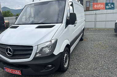 Грузовой фургон Mercedes-Benz Sprinter 2017 в 