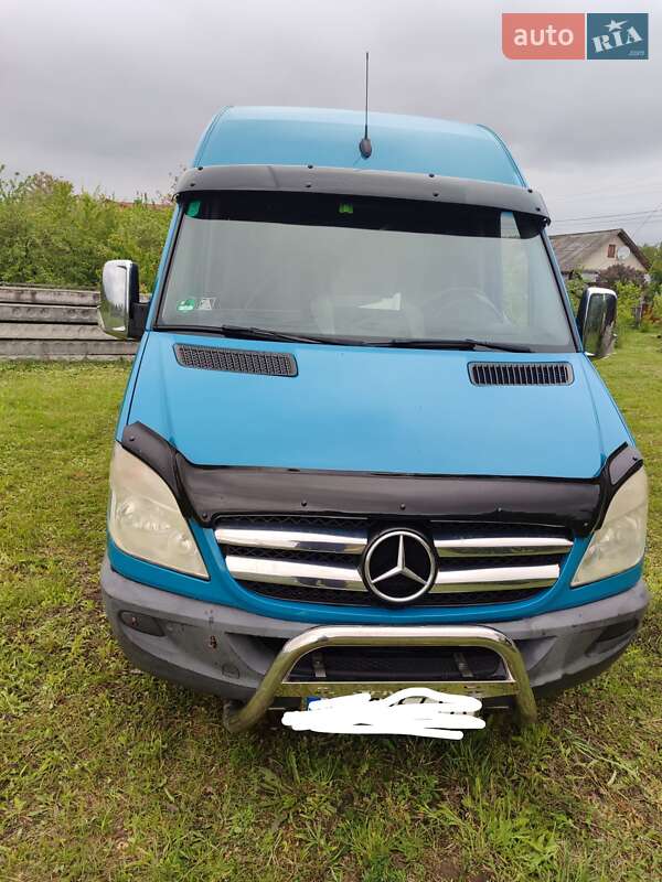 Грузовой фургон Mercedes-Benz Sprinter 2008 в 