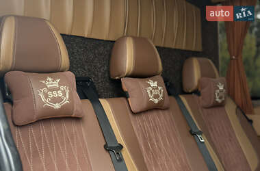 Туристический / Междугородний автобус Mercedes-Benz Sprinter 2012 в 