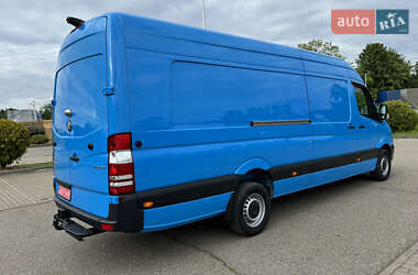 Грузовой фургон Mercedes-Benz Sprinter 2016 в 