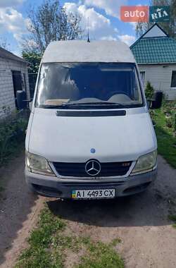 Вантажний фургон Mercedes-Benz Sprinter 2005 в Березані