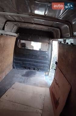 Вантажний фургон Mercedes-Benz Sprinter 2004 в 