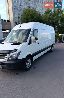 Грузовой фургон Mercedes-Benz Sprinter 2018 в 
