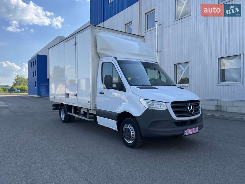 Вантажний фургон Mercedes-Benz Sprinter 2020 в 