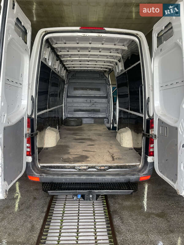 Грузовой фургон Mercedes-Benz Sprinter 2013 в Снятине