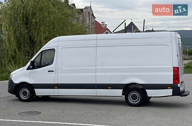 Грузовой фургон Mercedes-Benz Sprinter 2020 в 