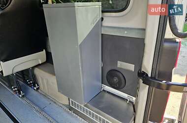 Мікроавтобус Mercedes-Benz Sprinter 2015 в 