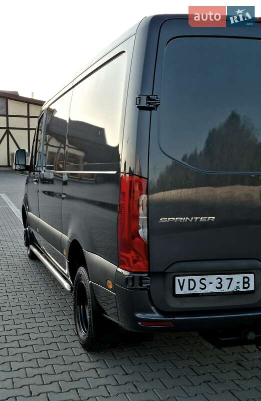 Грузовой фургон Mercedes-Benz Sprinter 2020 в Черновцах