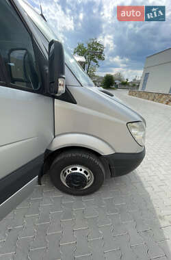 Грузопассажирский фургон Mercedes-Benz Sprinter 2008 в 