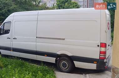 Вантажний фургон Mercedes-Benz Sprinter 2014 в 