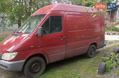 Грузовой фургон Mercedes-Benz Sprinter 2002 в 
