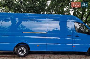 Грузовой фургон Mercedes-Benz Sprinter 2017 в 