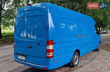 Грузовой фургон Mercedes-Benz Sprinter 2017 в 