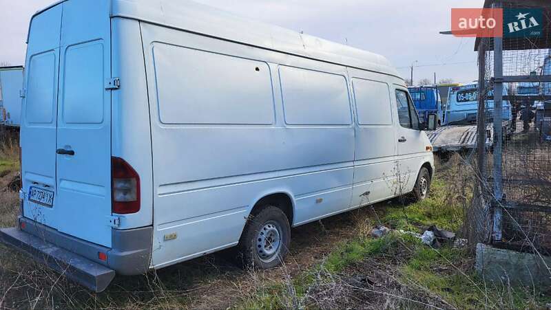 Грузовой фургон Mercedes-Benz Sprinter 2004 в Запорожье