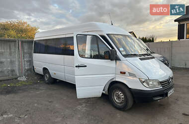 Приміський автобус Mercedes-Benz Sprinter 2002 в Рівному