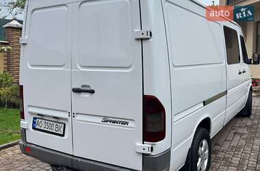 Микроавтобус Mercedes-Benz Sprinter 2004 в 