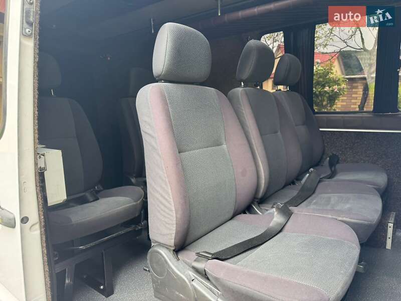 Мікроавтобус Mercedes-Benz Sprinter 2004 в Тячеві