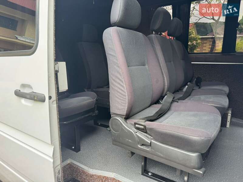 Мікроавтобус Mercedes-Benz Sprinter 2004 в Тячеві