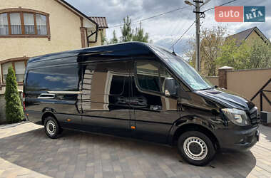 Грузовой фургон Mercedes-Benz Sprinter 2018 в 