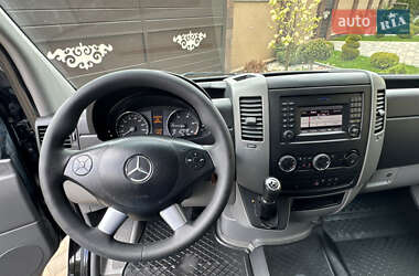 Грузовой фургон Mercedes-Benz Sprinter 2018 в 