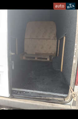 Другие грузовики Mercedes-Benz Sprinter 2001 в 
