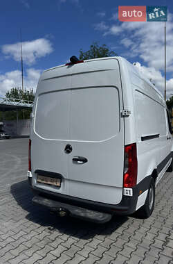 Грузовой фургон Mercedes-Benz Sprinter 2020 в 