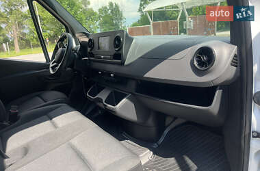 Вантажний фургон Mercedes-Benz Sprinter 2020 в 