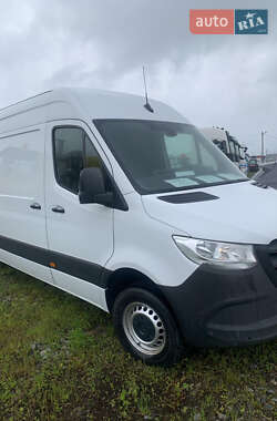 Другие грузовики Mercedes-Benz Sprinter 2019 в 