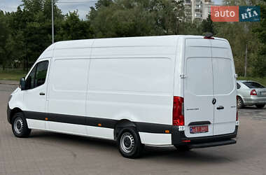 Вантажний фургон Mercedes-Benz Sprinter 2021 в 